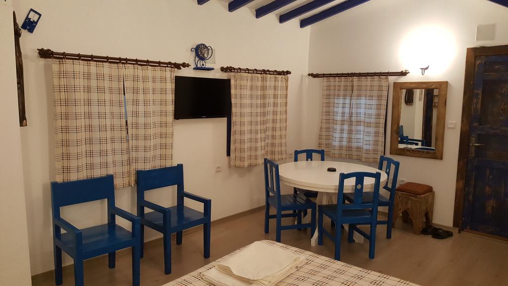 Karya Apartments كويجيز المظهر الخارجي الصورة