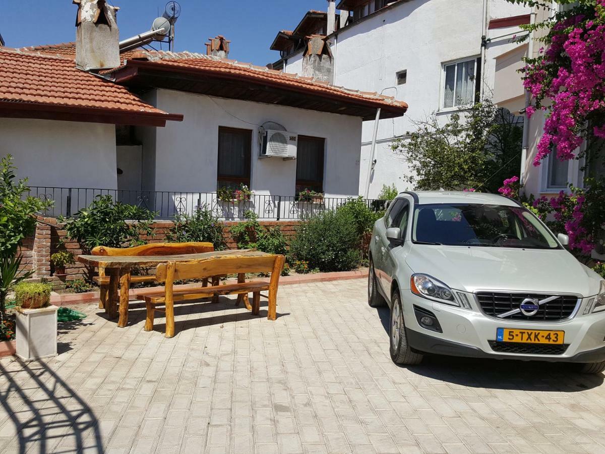 Karya Apartments كويجيز المظهر الخارجي الصورة