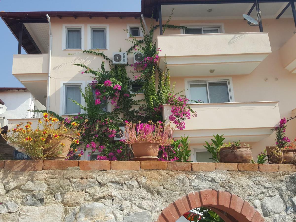 Karya Apartments كويجيز المظهر الخارجي الصورة